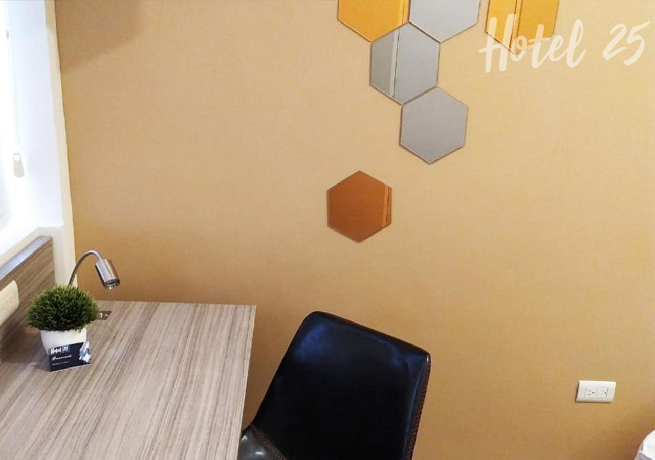 מונטריי Hotel25 מראה חיצוני תמונה